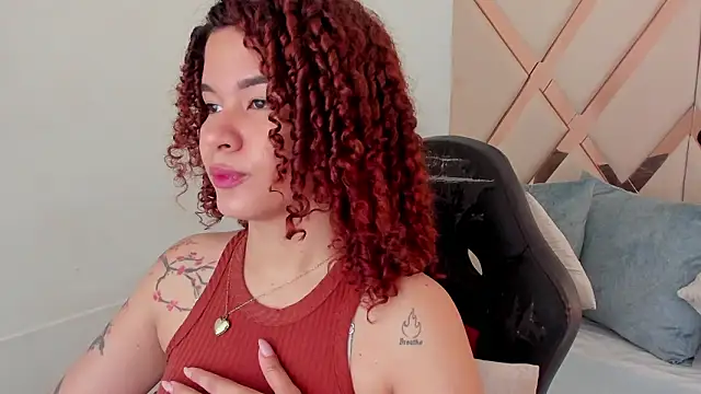 avrilwaynee online show from March 13, 11:50 am