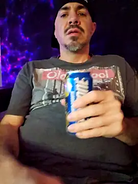 Snapshot of wilburydeznutz chatting on November 15, 6:44 am wilburydeznutz online show from November 15, 6:44 am