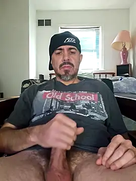 Snapshot of wilburydeznutz chatting on November 24, 8:30 pm wilburydeznutz online show from November 24, 8:30 pm