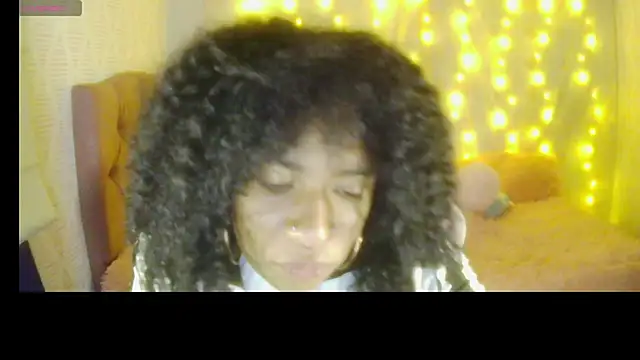 Snapshot of afrodita_188 chatting on November 21, 12:10 am afrodita 188 online show from November 21, 12:10 am