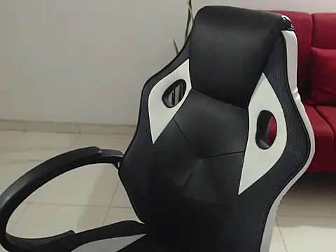 SeleneeRousse online show from March 10, 5:12 am