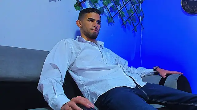 Angel blue1 online show from November 19, 2:55 am