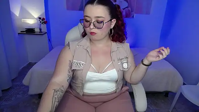 selene rouse  online show from February 3, 10:04 pm