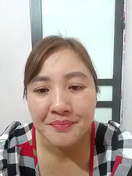 Snapshot of Little-Red123 chatting on December 3, 11:52 am Little-Red123 online show from December 3, 11:52 am