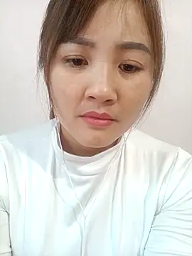 Snapshot of Little-Red123 chatting on December 22, 1:57 am Little-Red123 online show from December 22, 1:57 am