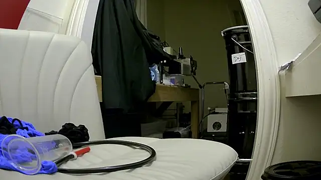 NaZtySar4h online show from February 24, 6:44 am