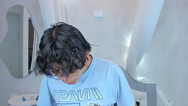 nathan bell online show from December 3, 3:36 am