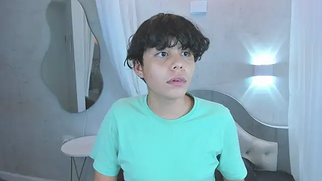 nathan bell online show from December 4, 3:27 am