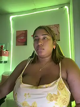 Snapshot of morena-2025 chatting on May 23, 9:41 pm morena-2025 online show from May 23, 9:41 pm