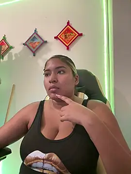 Snapshot of morena-2025 chatting on July 19, 11:30 pm morena-2025 online show from July 19, 11:30 pm