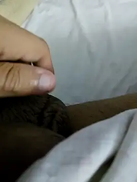 Atefnabil1 online show from April 26, 6:49 pm