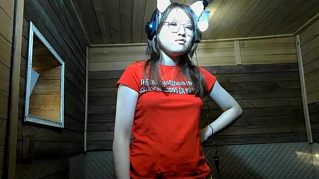 AiCress online show from November 29, 3:31 am