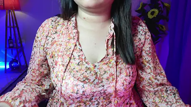 Saira Hotty online show from March 29, 7:08 am