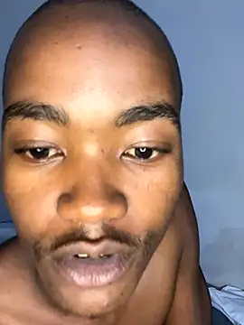 Snapshot of Boytoy_BigD chatting on November 14, 8:29 pm Boytoy BigD online show from November 14, 8:29 pm