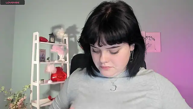 lika pop online show from March 1, 7:49 pm