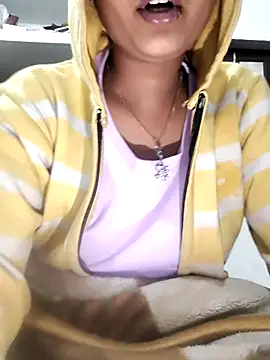 TINA9900 online show from December 3, 9:40 am