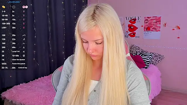 murmurmiace online show from November 17, 6:41 am