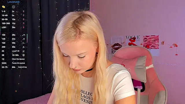 murmurmiace online show from November 21, 12:04 pm