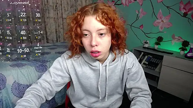 Snapshot of everest_69 chatting on November 17, 11:16 am everest 69 online show from November 17, 11:16 am