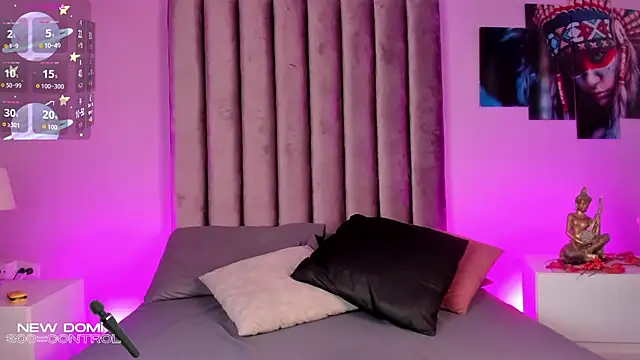 GabrielaSuarez  online show from July 25, 8:17 pm