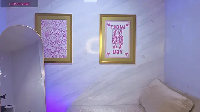 Evy Luxx v online show from March 4, 4:07 am