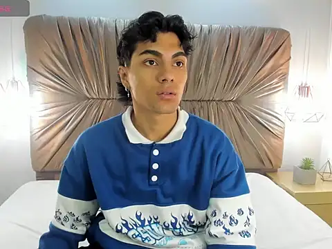 MattFiore online show from November 27, 12:29 pm