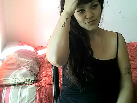 Snapshot of vero-939332 chatting on March 25, 6:25 pm vero-939332 online show from March 25, 6:25 pm