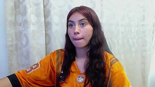 zharyt sweet online show from December 5, 1:31 pm