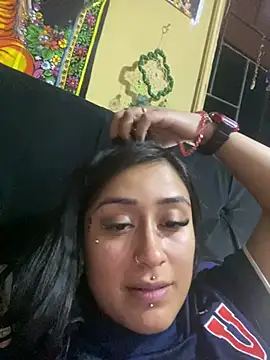 Felinamiau online show from March 18, 2:26 am