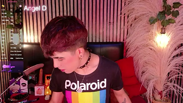 Angeldust19 online show from February 22, 4:02 am