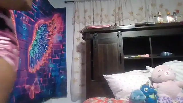 sexcikween online show from December 2, 4:40 am