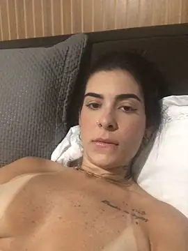 fer-nanda online show from January 17, 11:30 pm