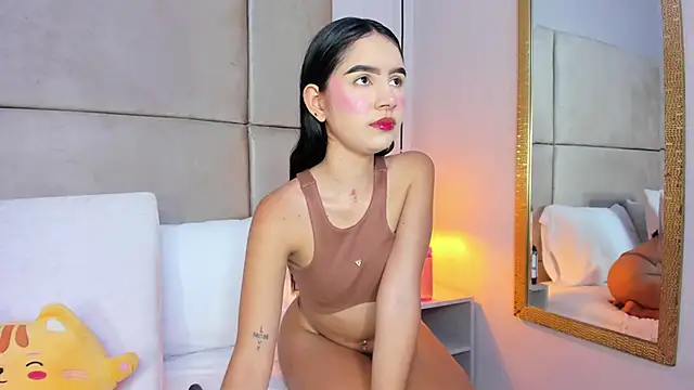 Snapshot of angelaG1 chatting on May 20, 8:15 pm angelaG1 online show from May 20, 8:15 pm