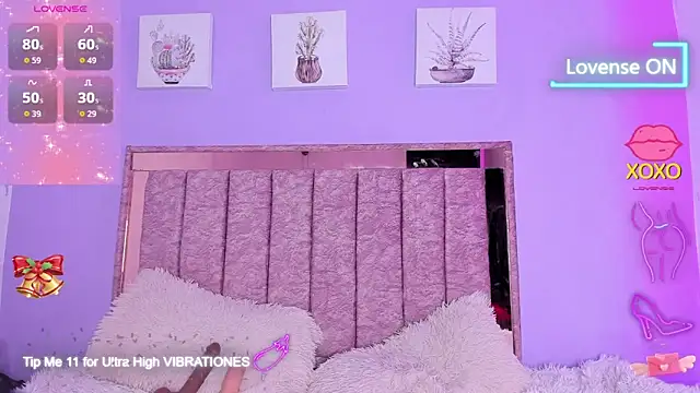 Snapshot of alaiasexygirl chatting on January 9, 11:39 pm alaiasexygirl online show from January 9, 11:39 pm