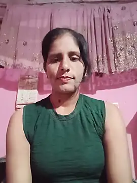 Snapshot of Pirvesh_singh chatting on June 28, 9:43 pm Pirvesh singh online show from June 28, 9:43 pm