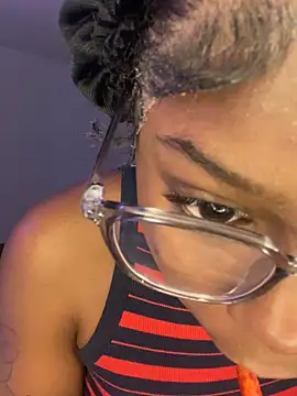 Mistresslucyxxx online show from November 15, 10:37 pm