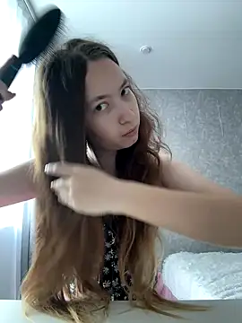 Holy Poly online show from December 17, 8:20 am