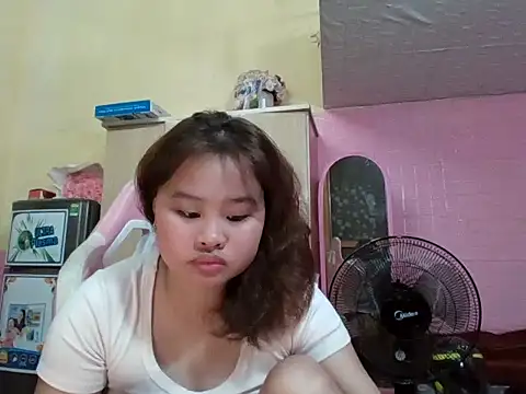 Lina8386 online show from November 30, 11:42 pm