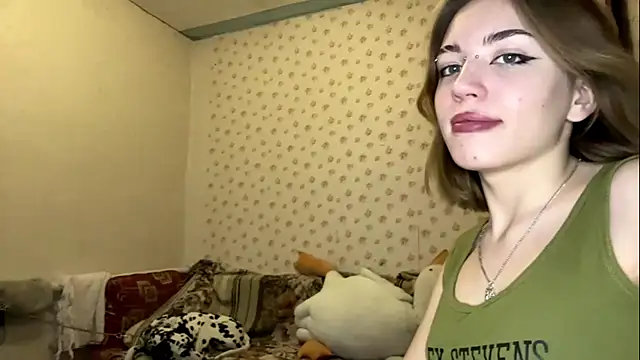 MelaineAytes online show from November 28, 10:07 am