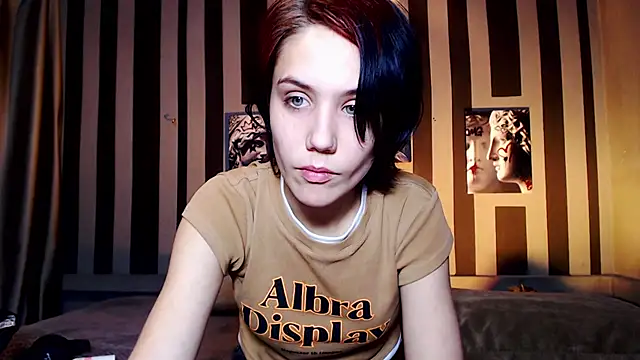 onaloon online show from November 24, 1:49 am