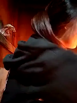 sorry-yeu online show from December 3, 2:15 pm