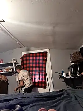 dickencidr online show from May 18, 11:32 pm
