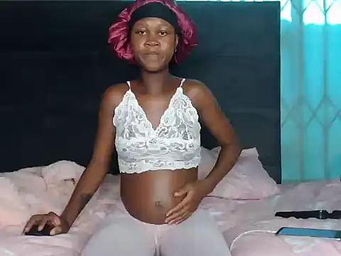 LilPregnantMommyyy online show from November 21, 3:00 pm