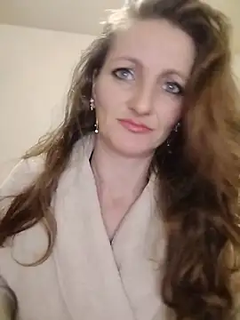 CrazyMaya39 online show from April 26, 10:40 pm