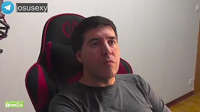 Snapshot of likihot chatting on December 14, 9:30 pm likihot online show from December 14, 9:30 pm