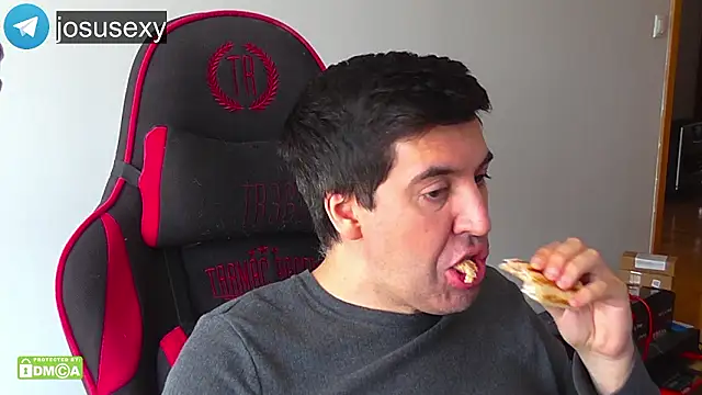 Snapshot of likihot chatting on February 27, 8:36 am likihot online show from February 27, 8:36 am