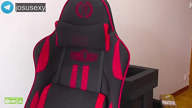 Snapshot of likihot chatting on March 26, 11:27 am likihot online show from March 26, 11:27 am