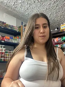 Snapshot of Scarlett_Noire_outdoors chatting on November 14, 11:46 pm Scarlett Noire outdoors online show from November 14, 11:46 pm