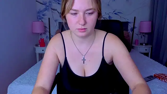 Sweetie kitty1 online show from November 18, 3:27 pm