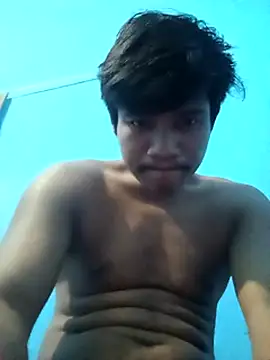 Snapshot of Ayetun008 chatting on December 20, 10:28 pm Ayetun008 online show from December 20, 10:28 pm